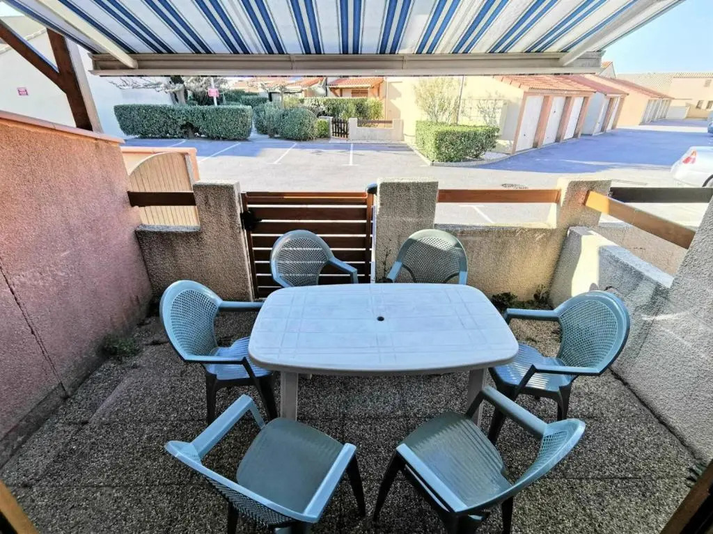 Résidence Maisons De La Plage - Villa deux pièces mezzanine avec terrasse pour 7 personnes à Port Leucate. Réf: 1MPL_162 MAE-6144