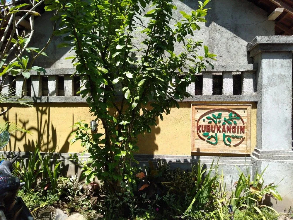 Kubu Kangin Resort