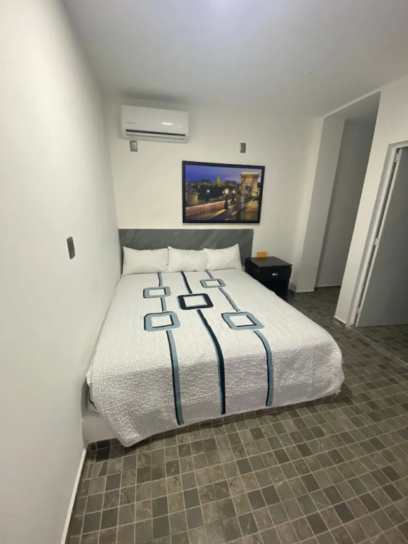 Blue Inn Hotel & Suites