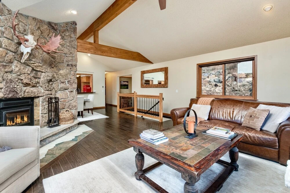 Alpenglow Vacation Home At Windcliff 4 Bedroom Home by RedAwning