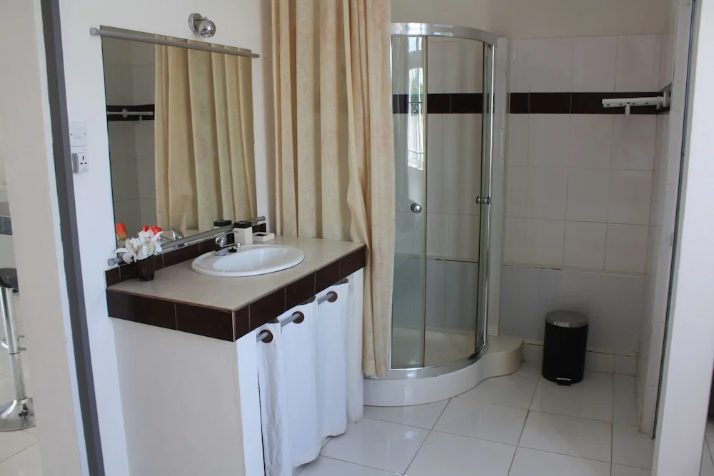 Residence Evasion