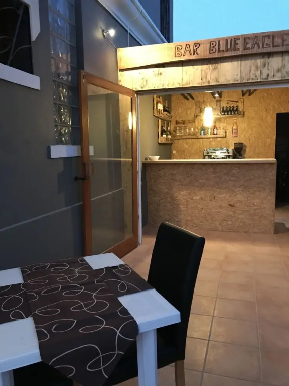 Blue Eagle Guesthouse - Casa de hospedes