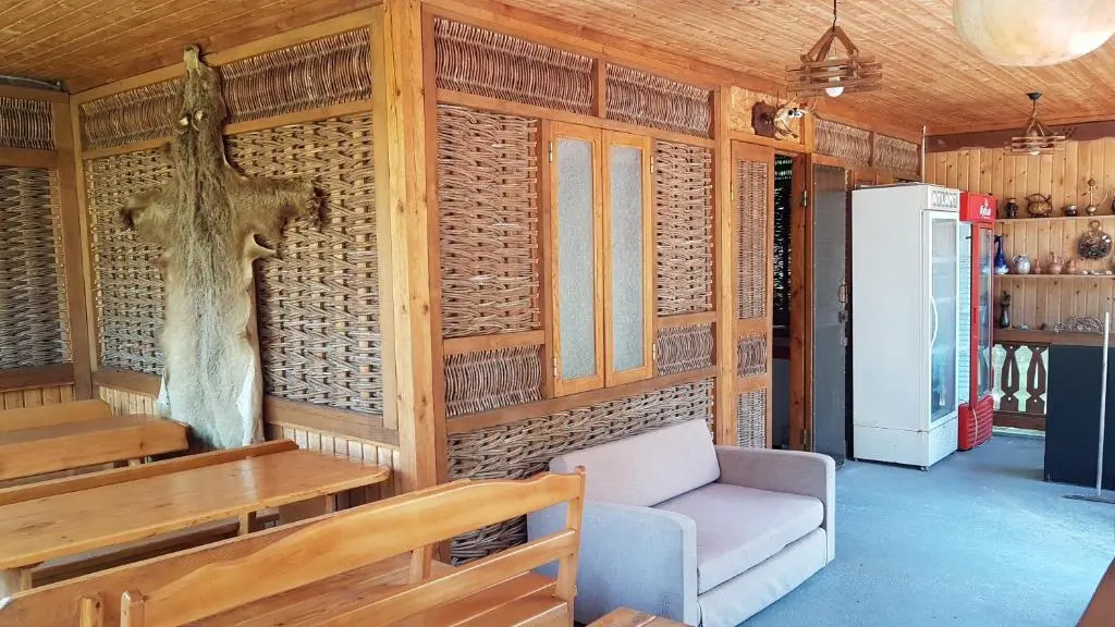 Mini Hotel on Lakoba