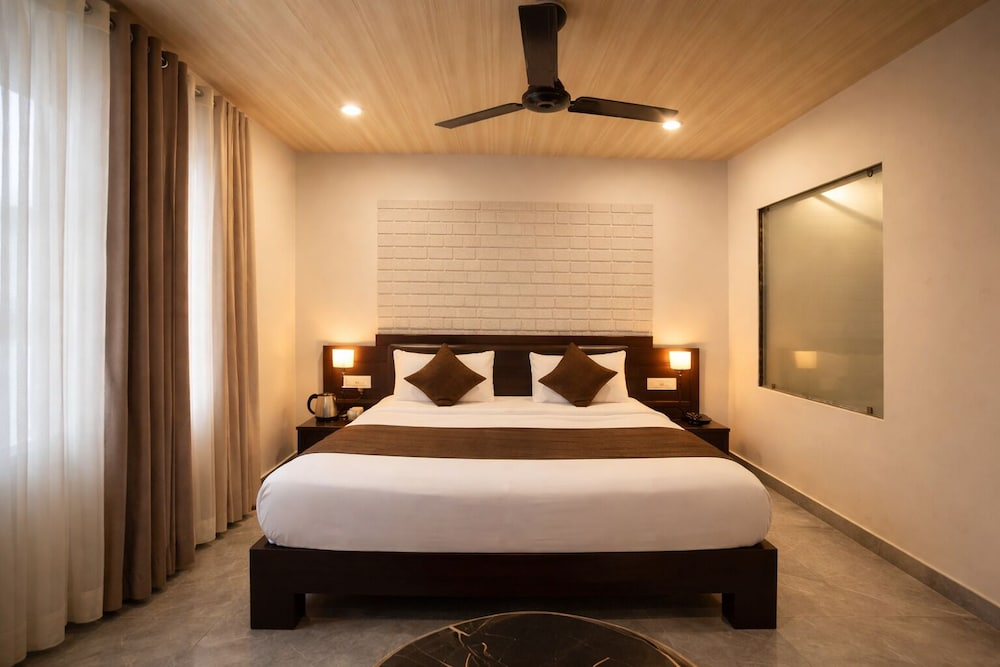 Four Farm - Best Resort In Nainital For Family