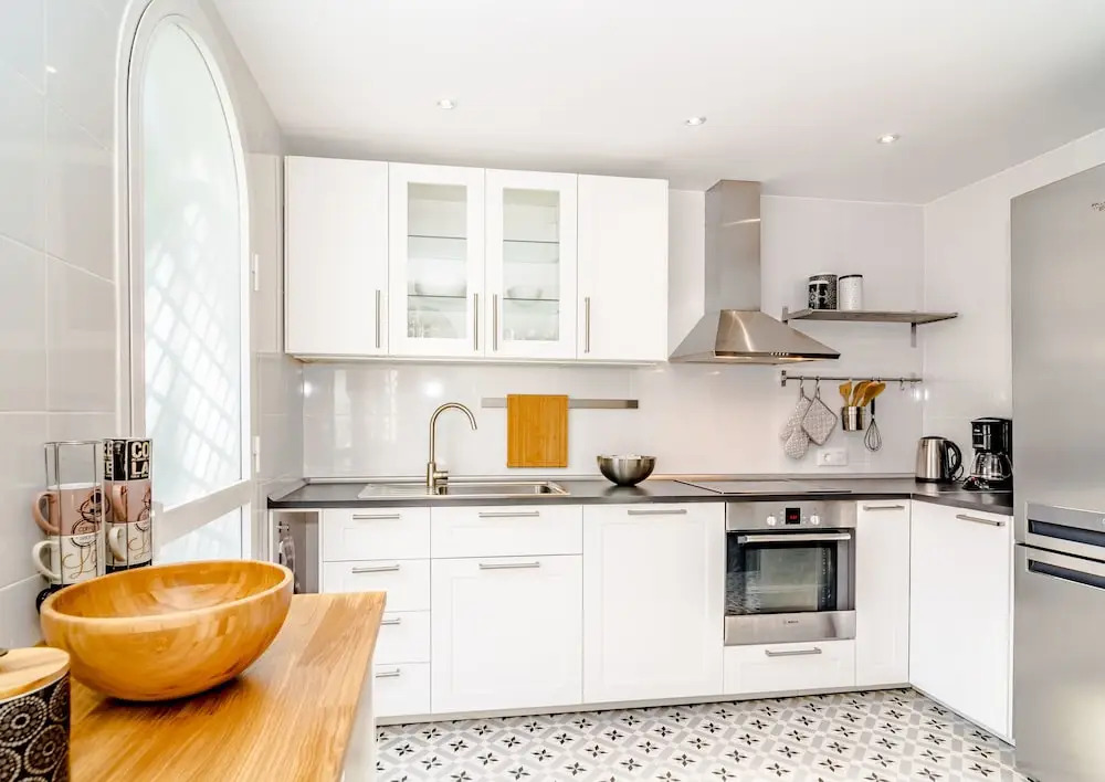 SE-Spacious townhouse in Nueva Andalucia Roomservice