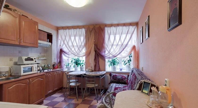 Отель Эстера