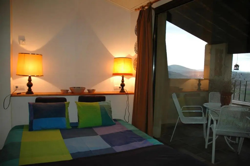 Loft con chimenea y terraza con vistas - Cal Caterino