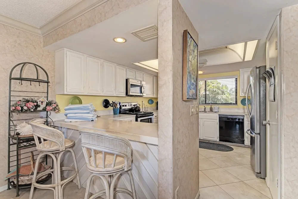 Midnight Cove Ii 923c - Marina Views! 2 Bedroom Condo