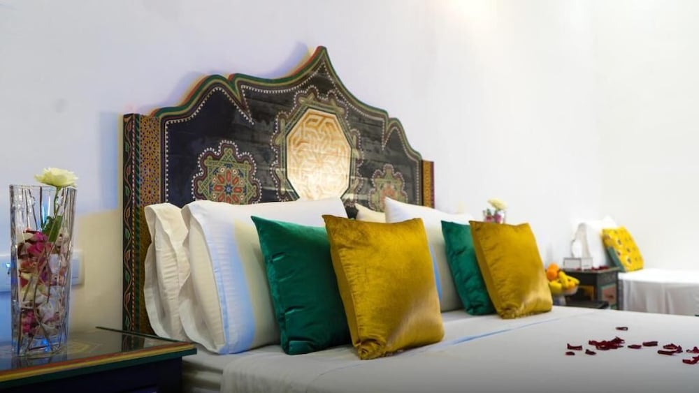 Riad Jnane Fes Medina & Luxury Palace