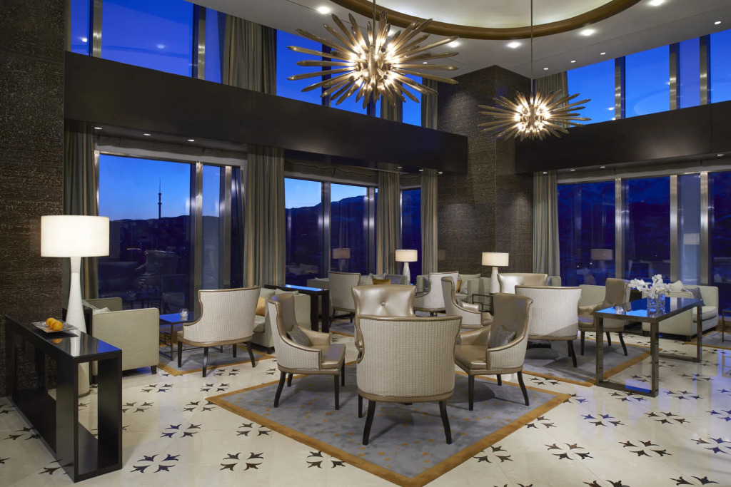 Отель Ritz-Carlton Алма-Ата