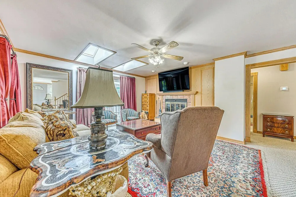 4 Mi to Ski Cloudcroft: Family Escape w/ Fireplace