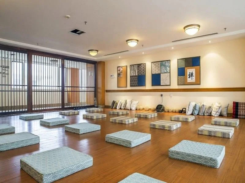 Golden Height Hotel