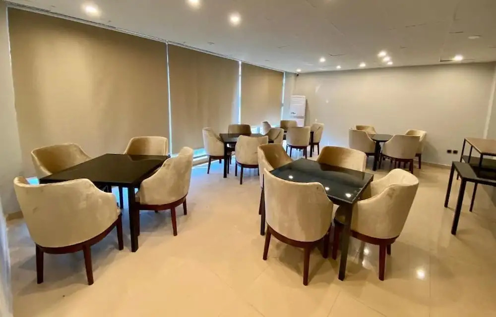 Grand Luxury Hotel Multan