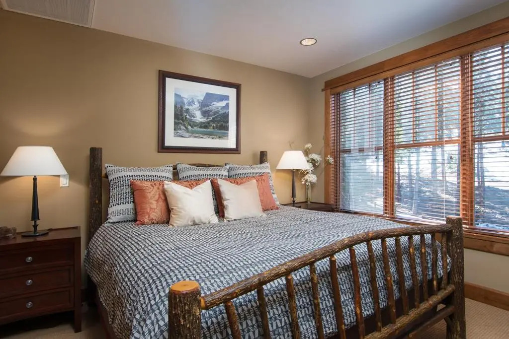 Luxury 2BD Village at Northstar Residence - 306 Iron Horse South