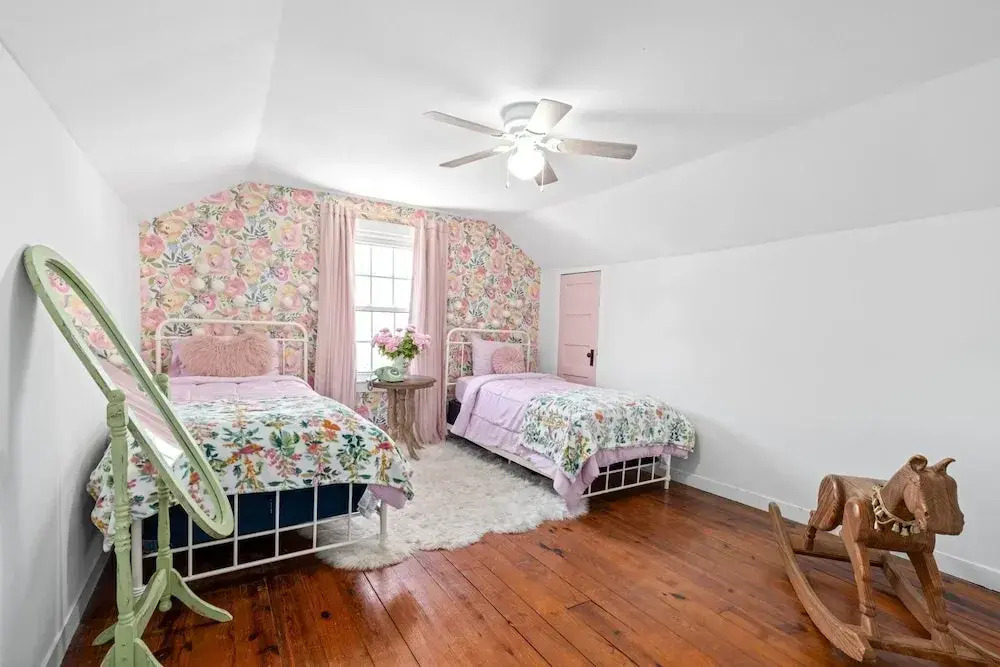 The Pink & Old Clarksville House