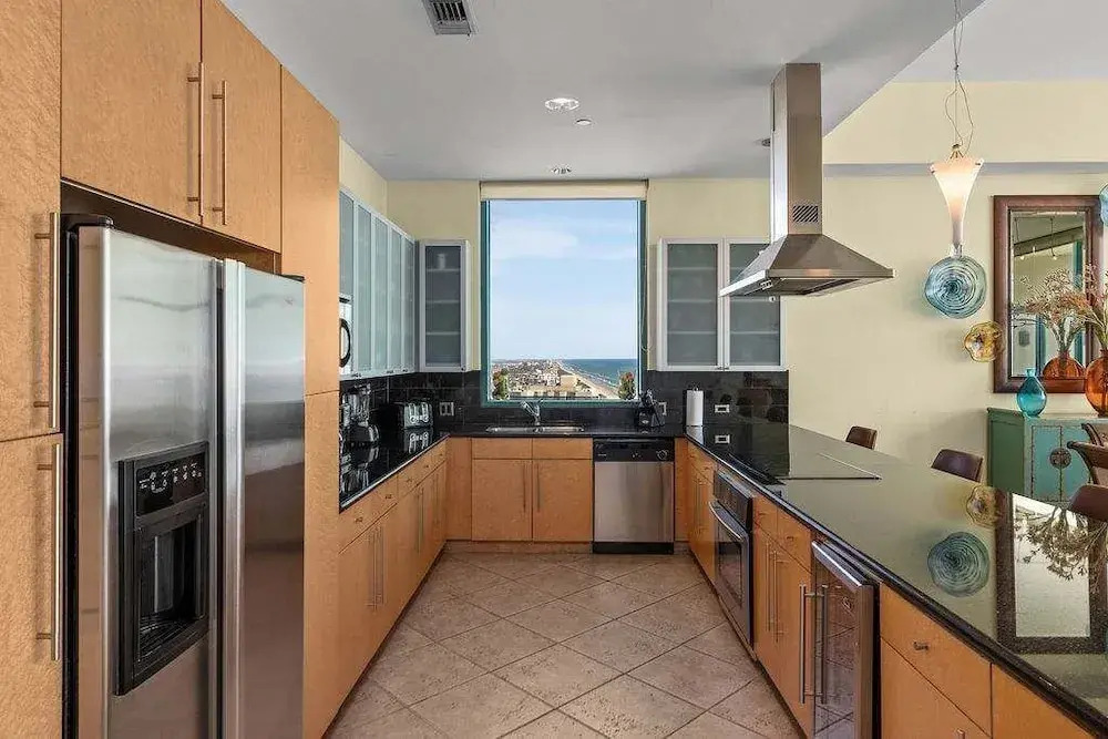 Penthouse Jr Unrivaled Luxury Insane Views 3 Bedroom Apts