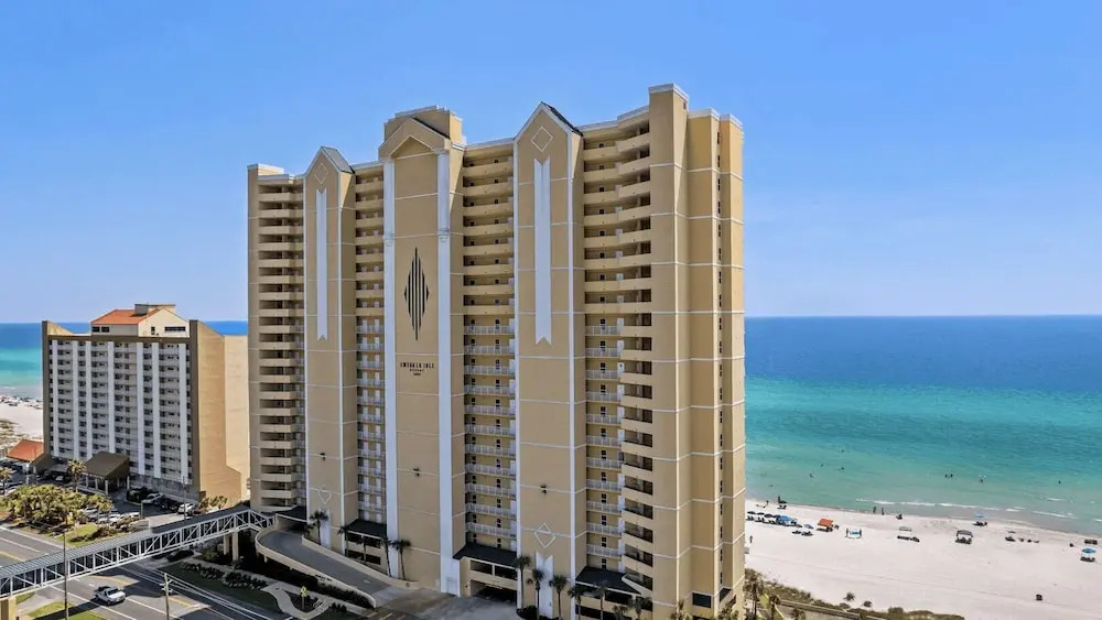 Emerald Isle 701 by Avantstay Gul Front Corner Unit 2 Pools
