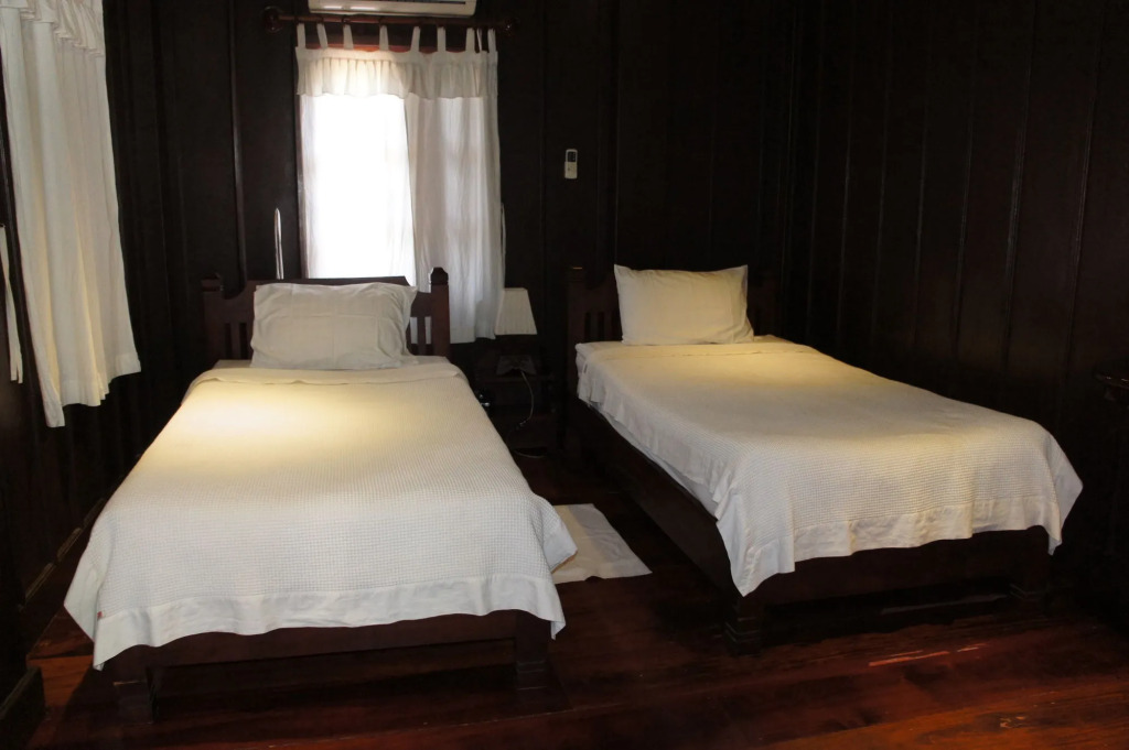 Villa Lao Wooden House