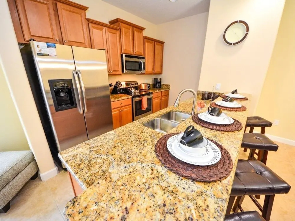 Fv50308 - Paradise Palms - 5 Bed 3 Baths Townhome