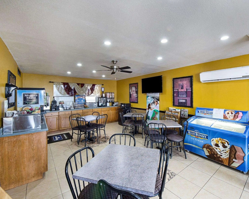 Rodeway Inn San Antonio Lackland AFB - SeaWorld-Rivarwalk-The Alamo