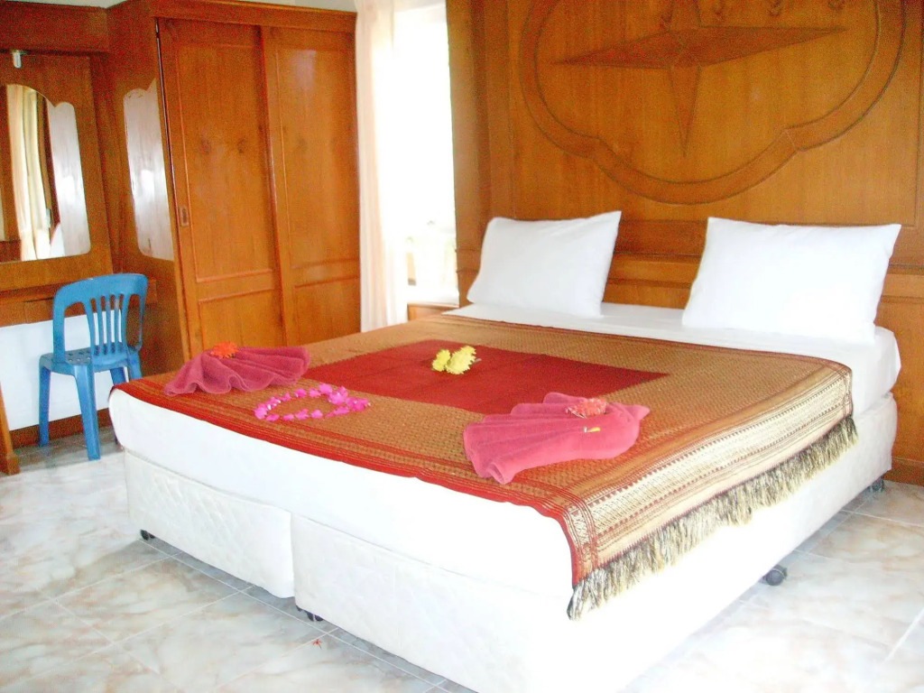 Lanta Palm Beach Resort , Beach Bungalow - Koh Lanta