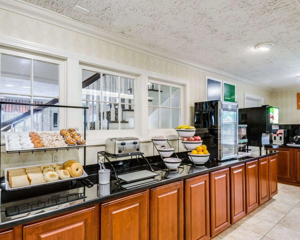 Comfort Inn Rockland - Boston