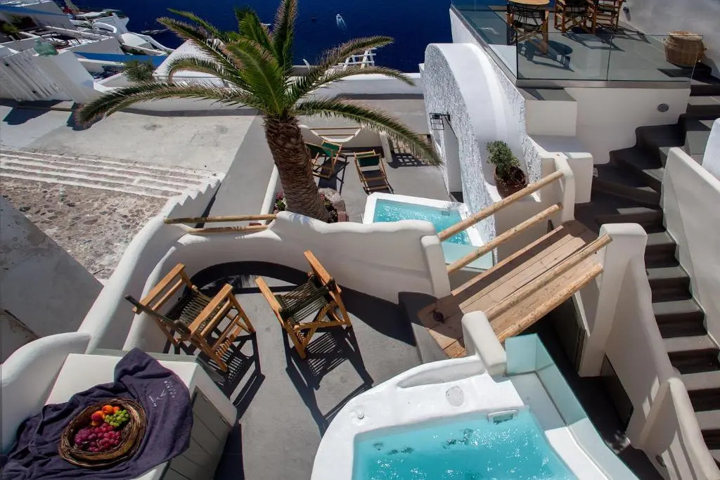 Athina Aperto Suites
