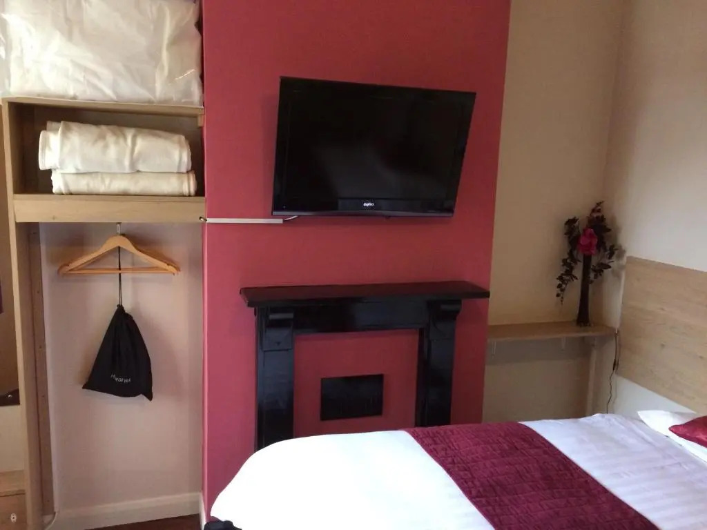 The Railway Sleeper Lodge