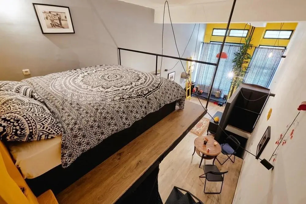 Funky Flat