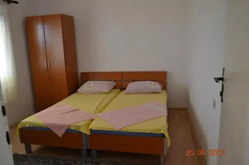 Rooms Sutomore