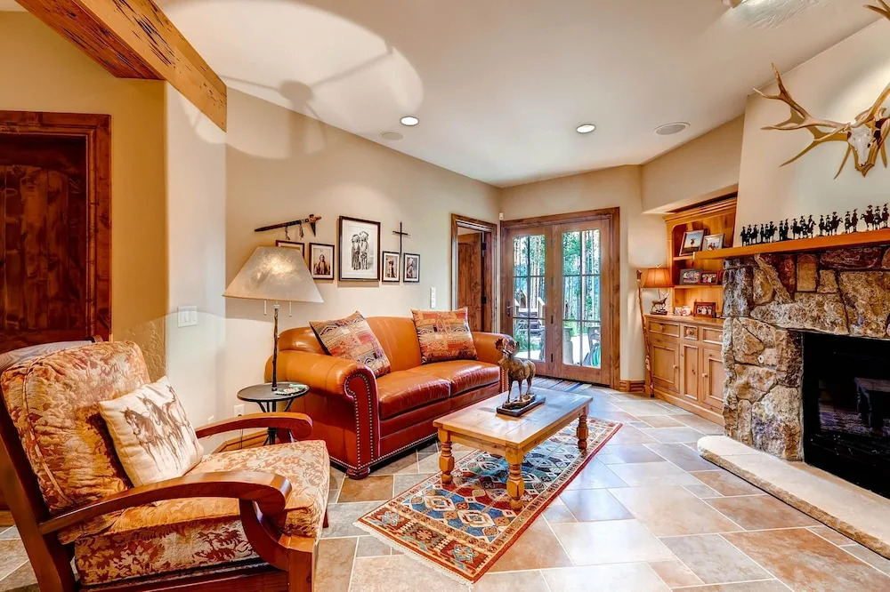 Cypress Mountain Chalet