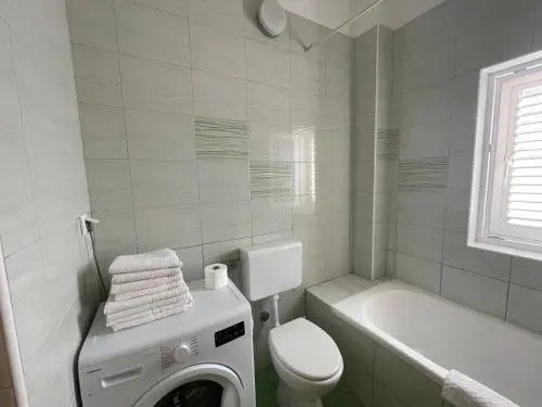 Petros Apartments Pag