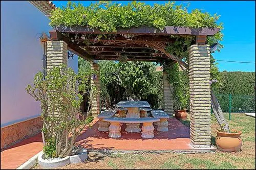 Bungalow Ramos II, con piscina compartida