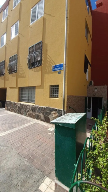 Low Cost Room Las Llaves 1