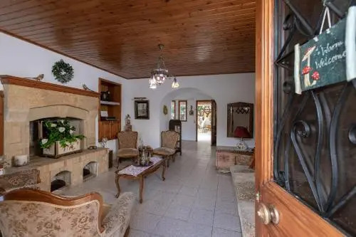 Holiday Home 2 Bedrooms 1 Bathroom - Archanes