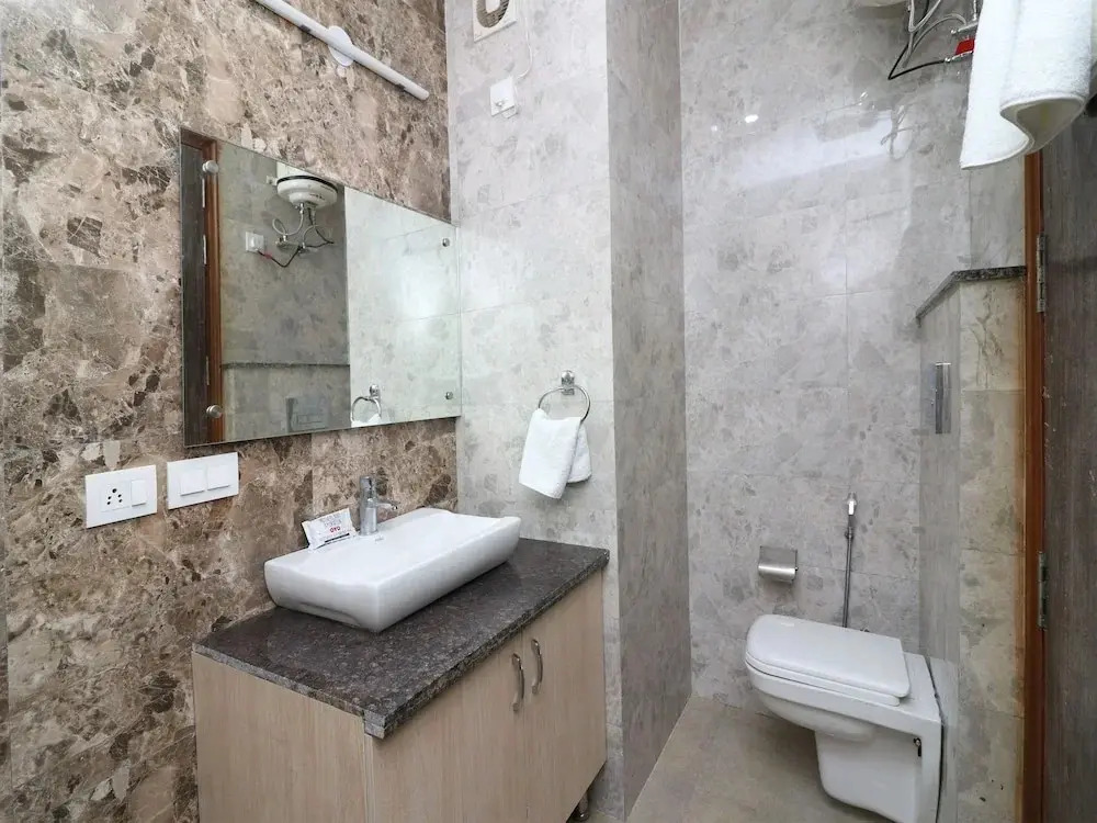 Daffodils Enterprise By Oyo Rooms