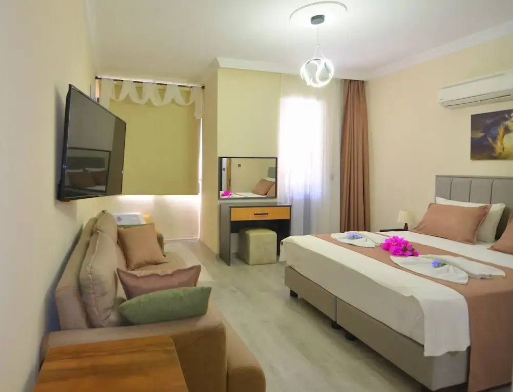 Mykonut Boutique Suites