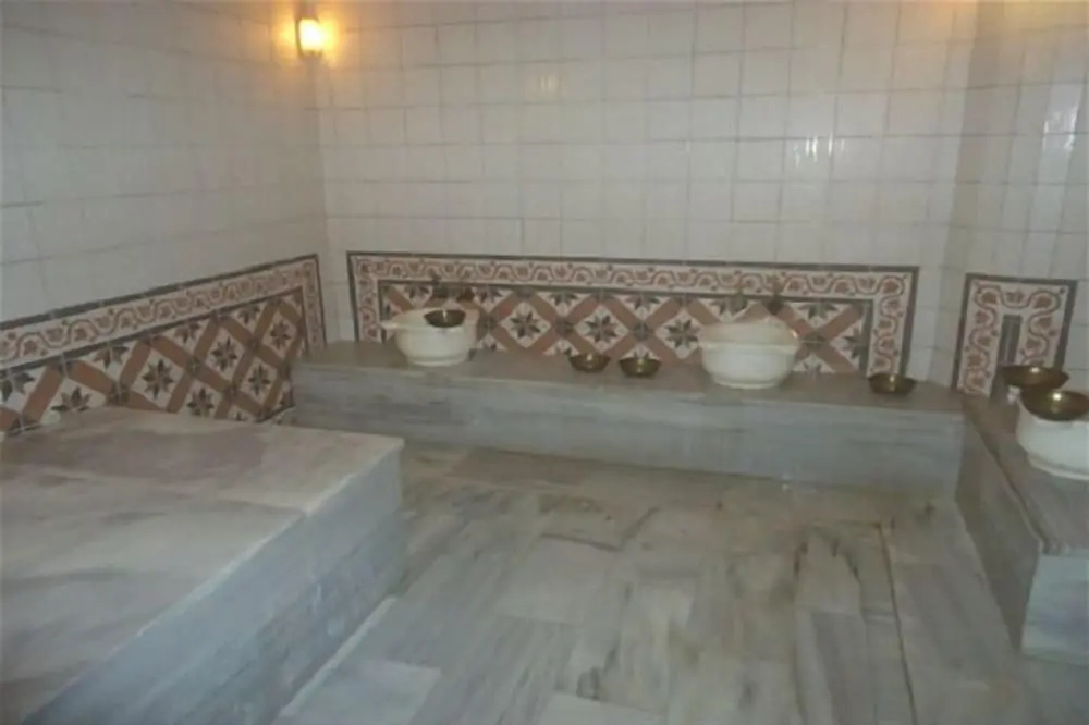 Grand Hotel Tesk