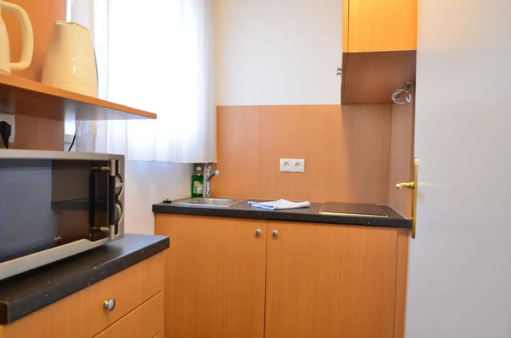All-in Work & Study City Studio Apartment