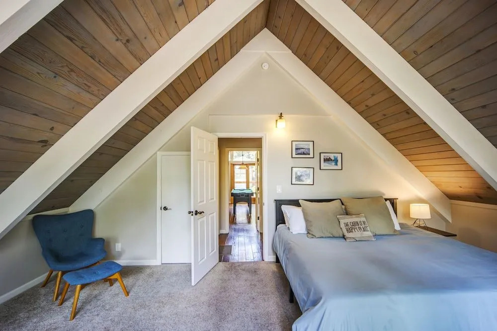 Serene Tahoe Cabin