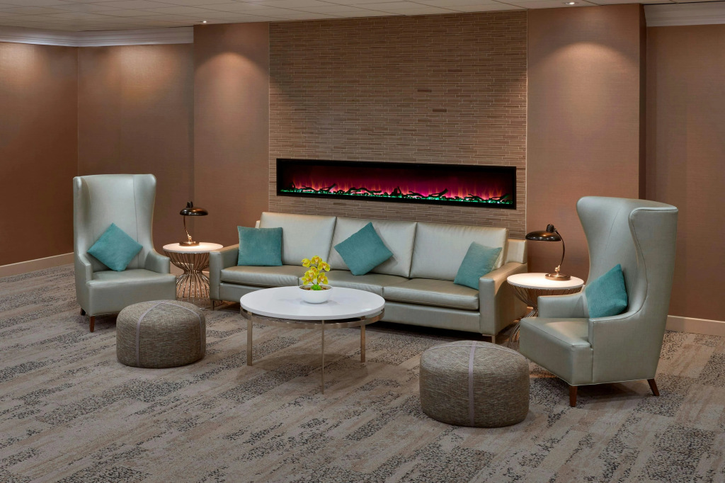 Econo Lodge Inn & Suites Toronto Airport