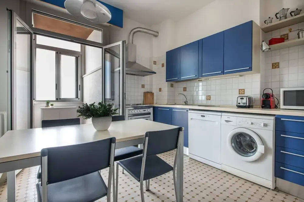 Liza 6 in Rimini With 2 Bedrooms and 1 Bathrooms
