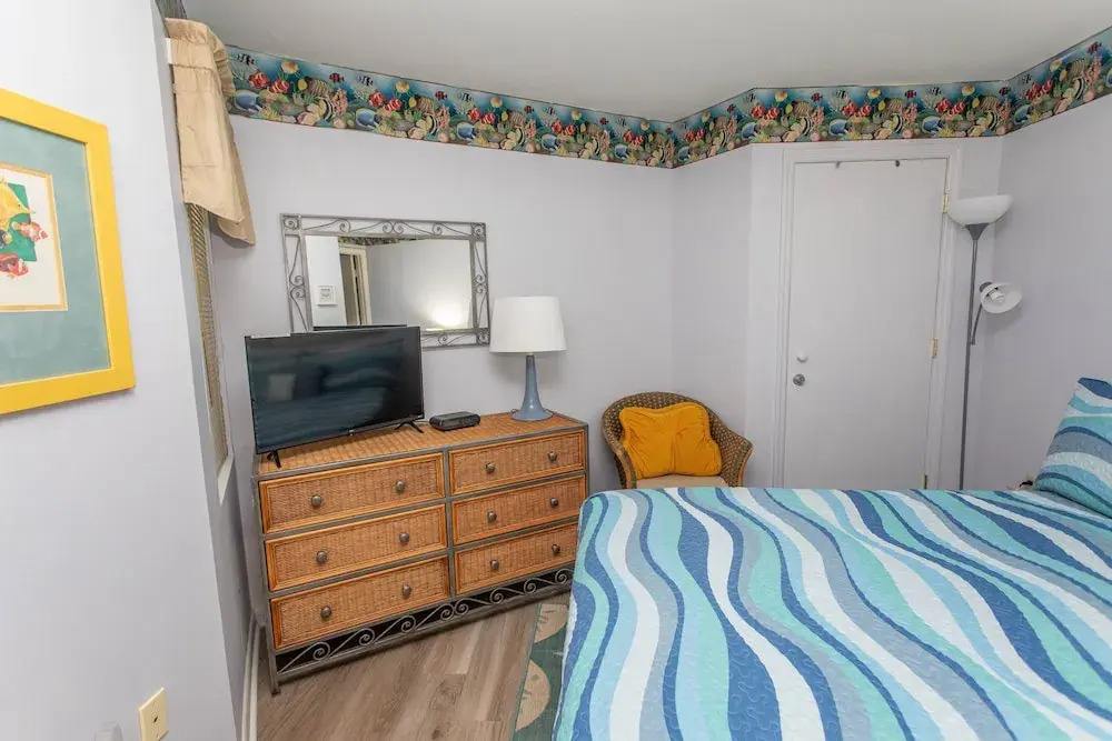 Royal Garden Resort 415 2 Bedroom Condo by RedAwning