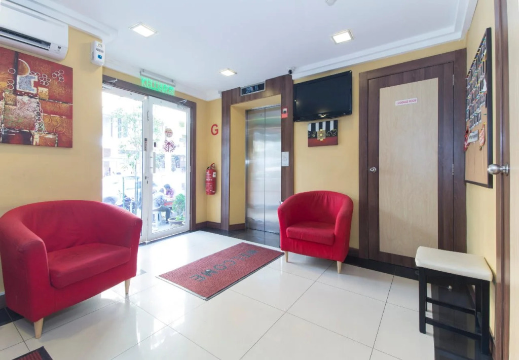Dragon Inn Premium Hotel