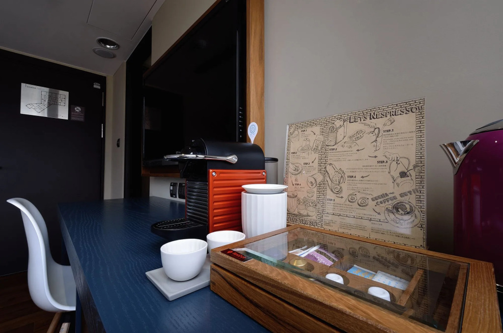 Reddot Hotel