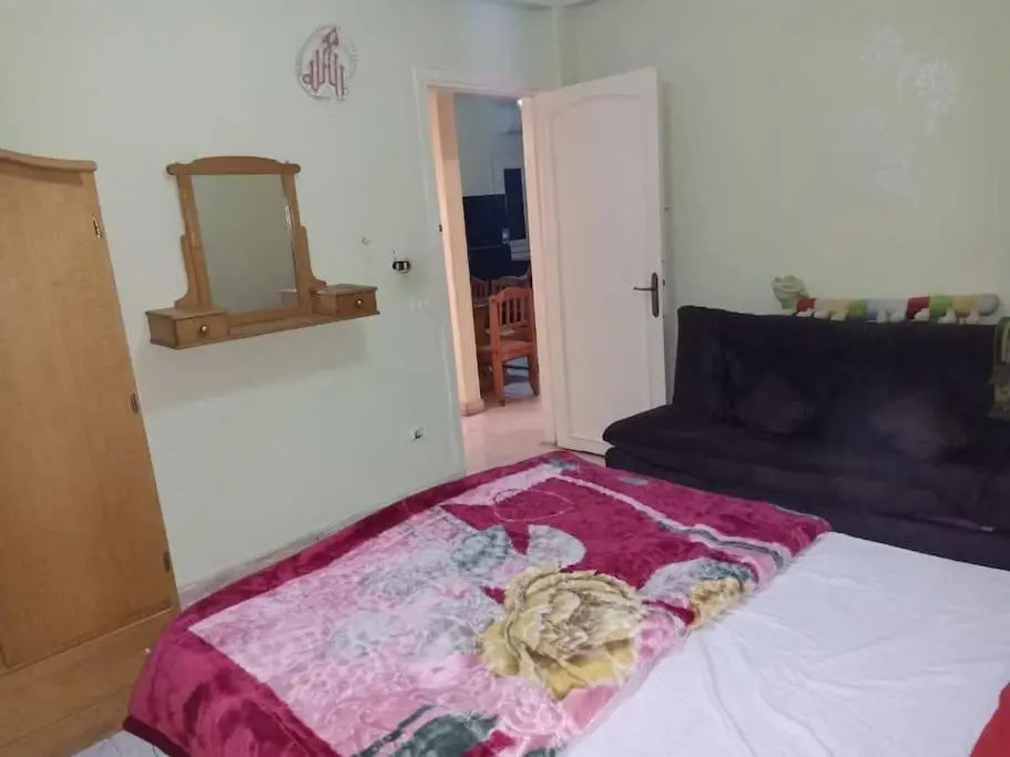 شاليه انيق مع مسبح وشاطئ جميل للعائلات فقط