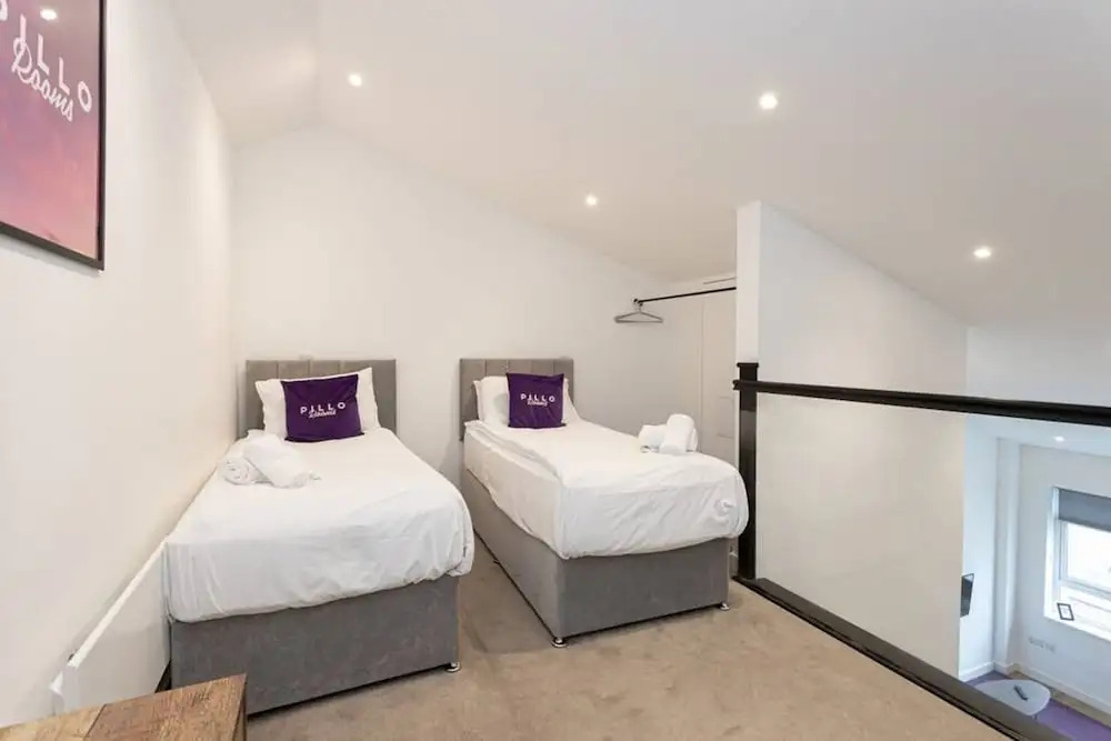 Modern and Spacious Duplex in Manchester City Centre