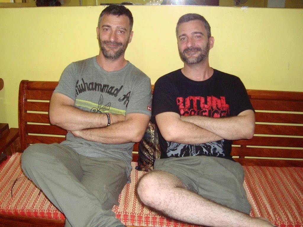 Home Hug Hostel - Adults
