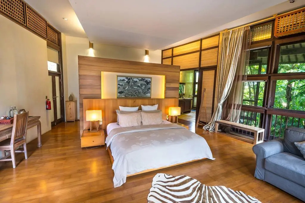Casabrina Vacation Villas