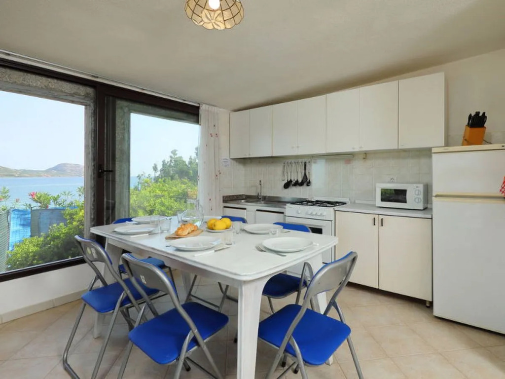 House Tritone Porto Istana